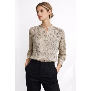 Equipment Femme Silk Python Snake Print Button Front Long Sleeve Top Sz M Luxury